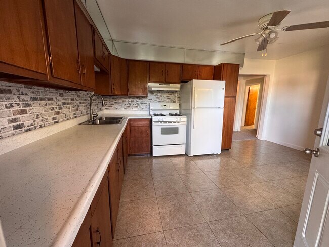 Building Photo - 1111 Rt 41