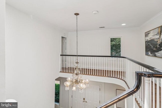 Building Photo - 3233 Ellicott St NW