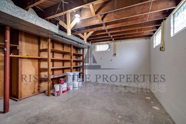 Building Photo - 408 Margaret Dr