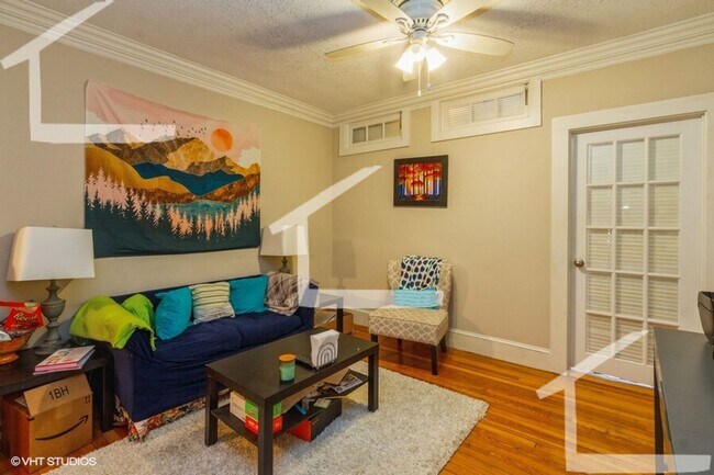 Building Photo - Amazing 3 bed in Brighton