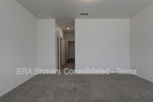 Building Photo - 5407 Shasta Pl