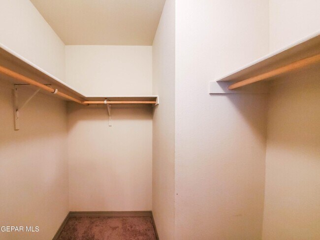 Building Photo - 13125 Lost Willow