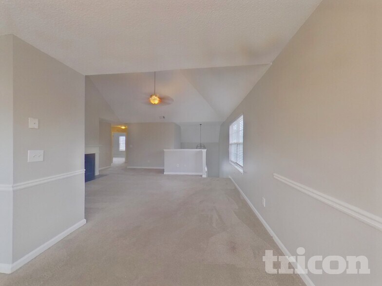 Building Photo - 11842 Registry Blvd