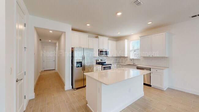 Building Photo - 46 Samantha Ct