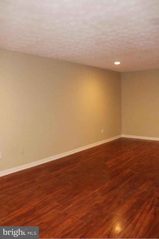 Building Photo - 4832 Brookstone Terrace
