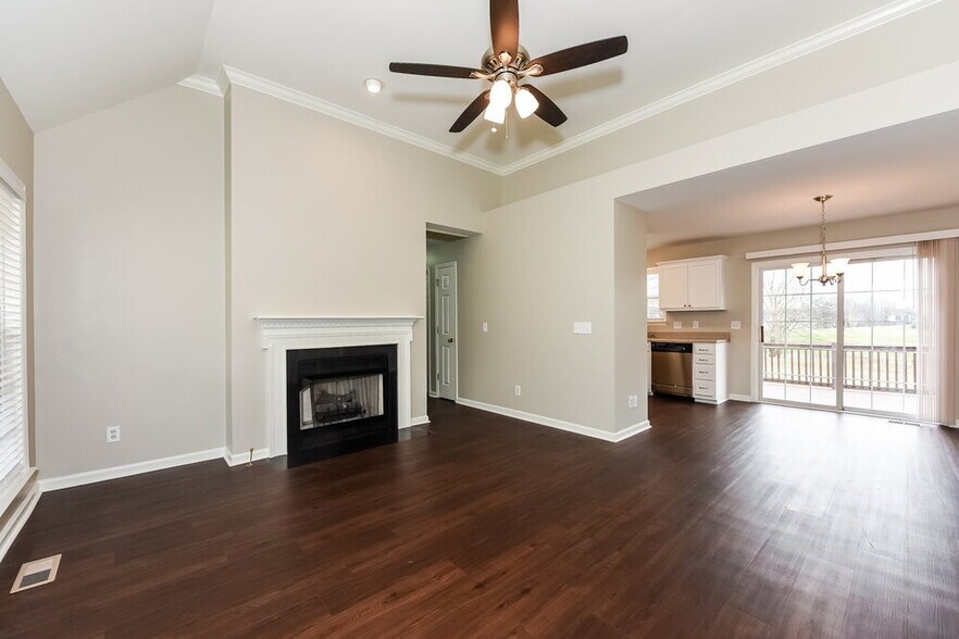 Building Photo - 2838 Candlewicke Dr