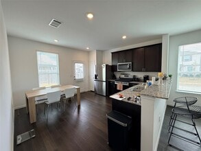 Building Photo - 17802 Plow Horse Ln