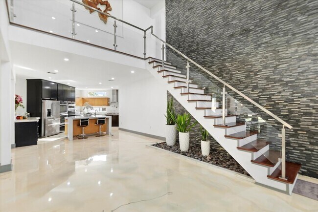 Building Photo - 30400 Highland Blvd