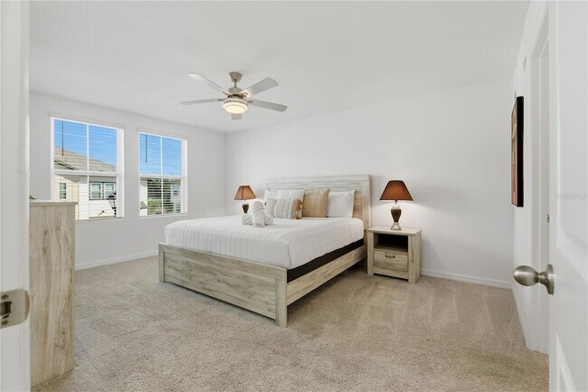 Building Photo - 710 Longboat Dr