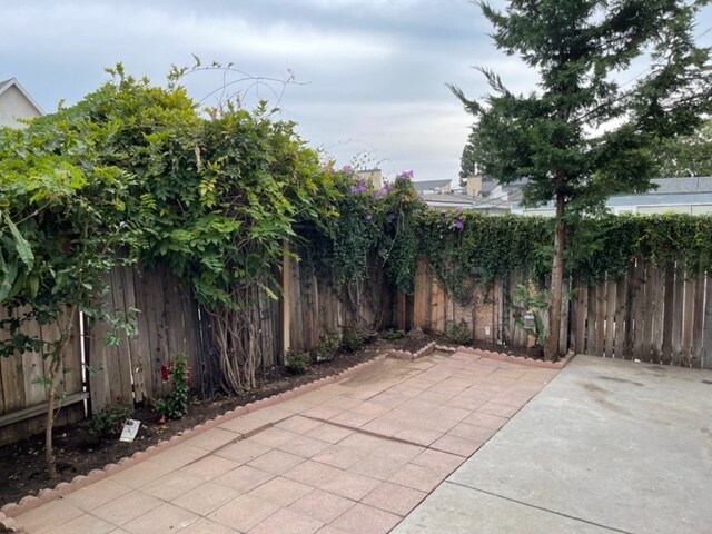 Building Photo - 365 Hamilton St