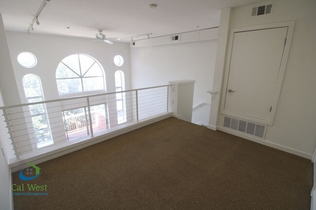 Building Photo - $2,995 - 350 N. Second Street, # 325-2 Bed...