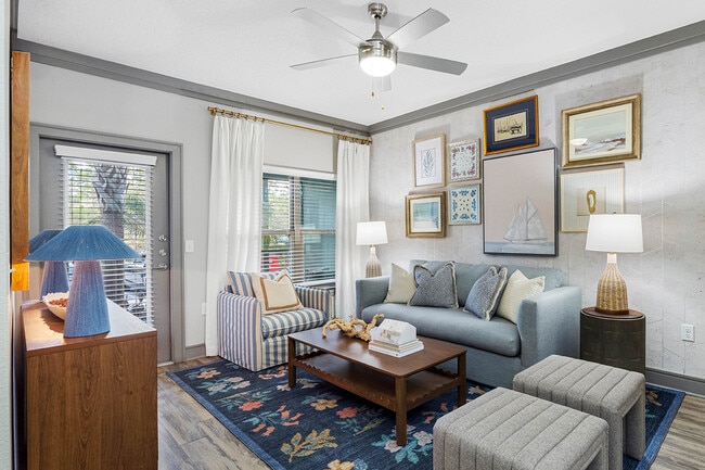 Building Photo - Cortland World Gateway