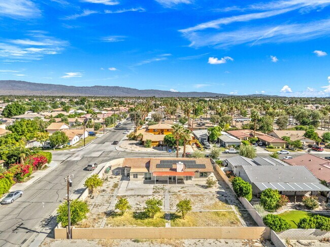 Building Photo - 33515 Wishing Well Trail