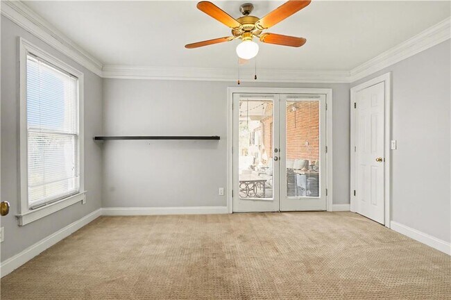 Building Photo - 1917 N Decatur Rd