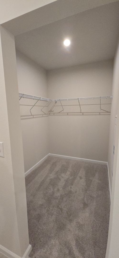 Building Photo - South Villages