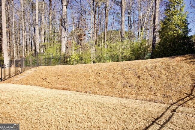 Building Photo - 2455 Westlington Cir
