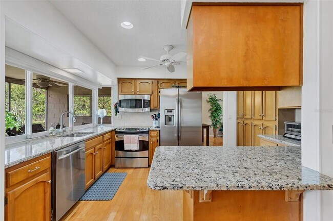 Building Photo - 2490 Lauder Dr