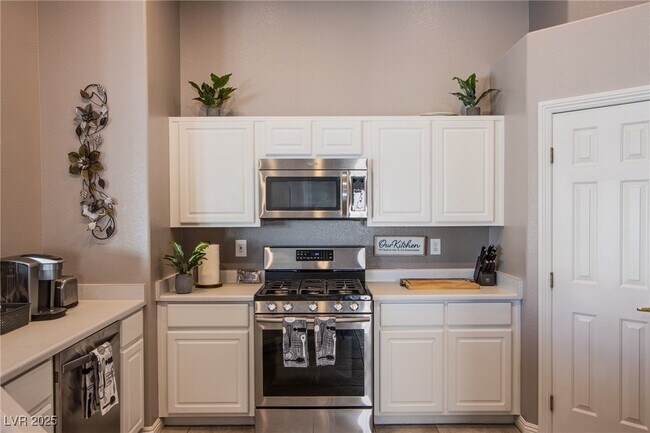 Building Photo - 5106 Stone Cove St