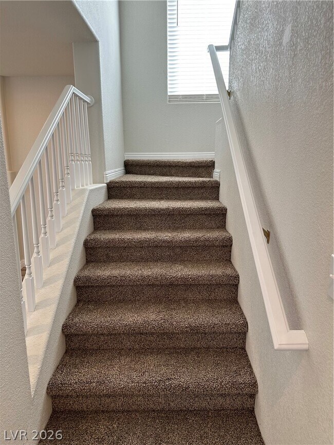 Building Photo - 1034 Skysail Dr