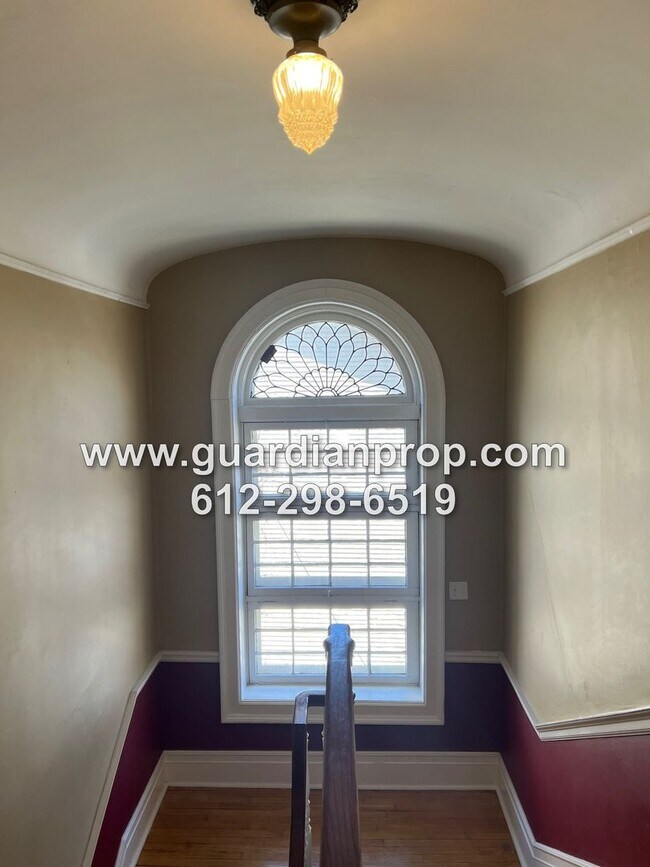 Building Photo - 625-627 Marshall Ave