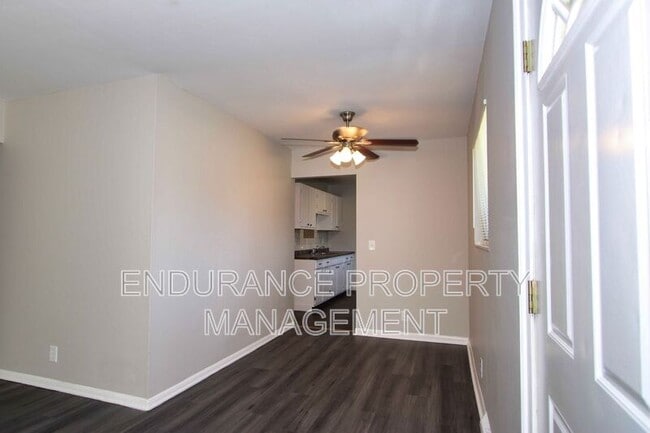 Building Photo - 3448 Ringwood St