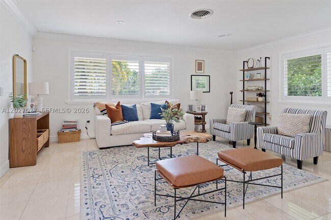 Building Photo - 4750 Alhambra Cir