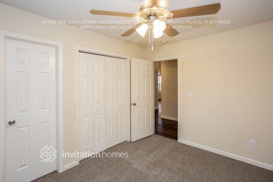 Building Photo - 5743 Heron Point Pl SW