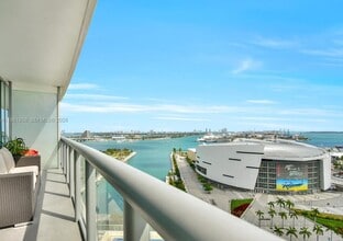 Building Photo - 888 Biscayne Blvd