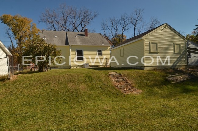 Building Photo - 1225 Oakland Rd NE