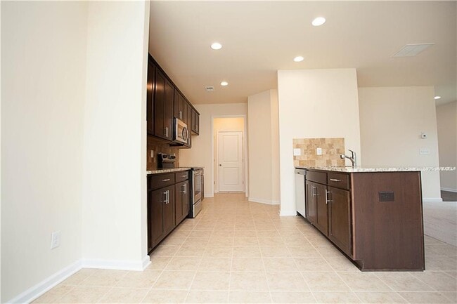 Building Photo - 4355 Almanor Cir