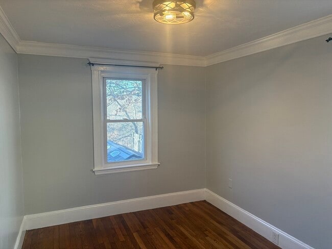 Building Photo - 16 Orleans Rd