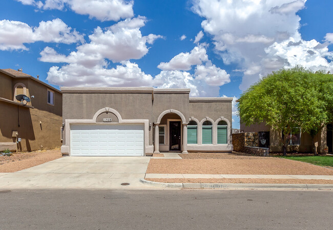 Primary Photo - Northeast Home w/ Refrigerated Air For Rent