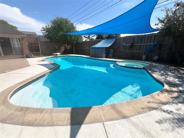 Primary Photo - 213 Circleview Dr S