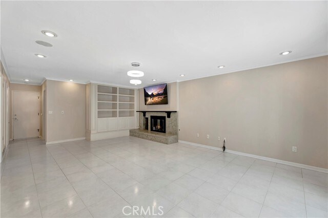 Building Photo - 17675 Rainglen Ln