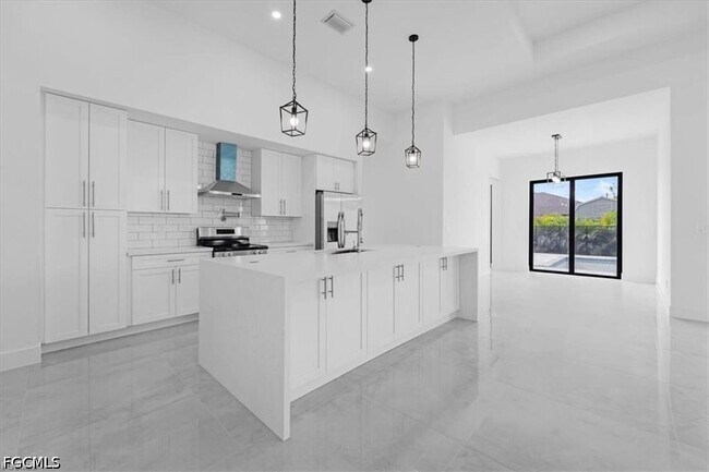 Building Photo - 3234 NW 21st Terrace