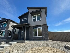 Building Photo - 3110 Monteluna Grv