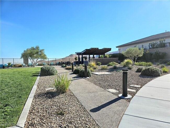 Building Photo - 12374 Skyracer Dr