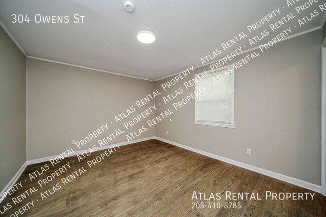 Building Photo - 304 Owens St