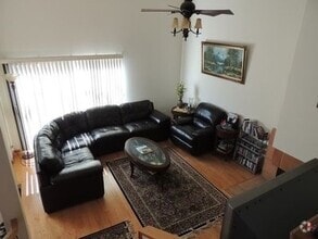 Building Photo - 3275 Caminito Eastbluff