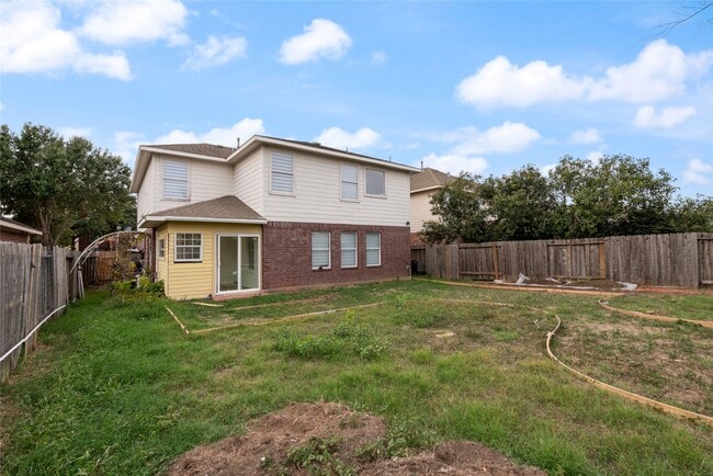 Building Photo - 5902 Rye Creek Dr