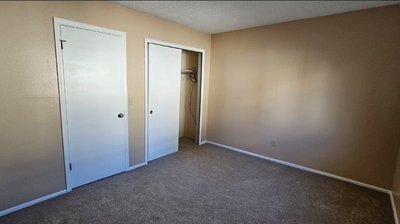 Building Photo - 17664 E Loyola Dr