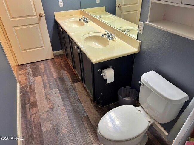 Building Photo - 43210 W Maricopa Ave