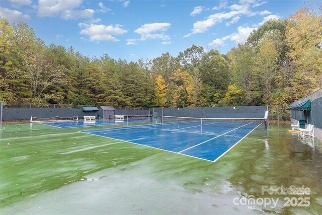 Building Photo - 3439 12 Oaks Pl