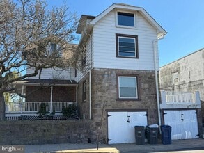 Building Photo - 124 W Butler Pike