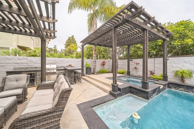 Backyard and Spa - 21102 Spurney Ln