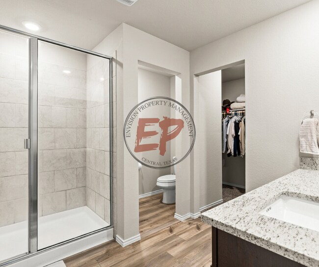 Building Photo - 7209 Llano Dr