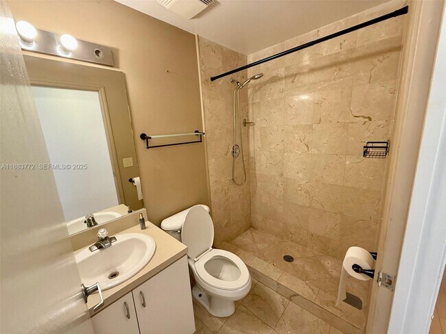 Building Photo - 1528 Drexel Ave