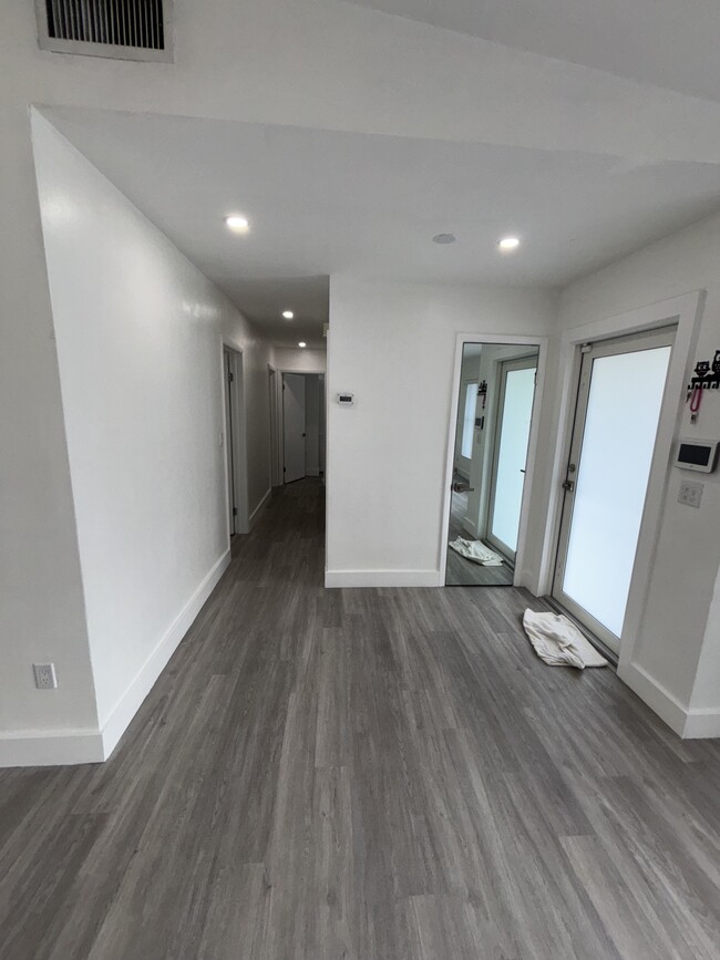 Building Photo - 11105 SW 156th Terrace