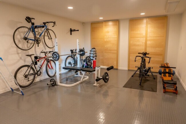 Building Photo - 3bd/1.5ba Burien House