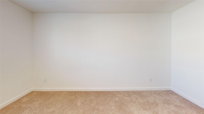 Building Photo - 2938 ELLE DR